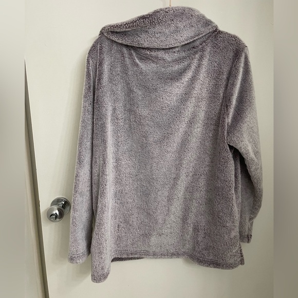 Fleece shirt - Picture 2 of 5